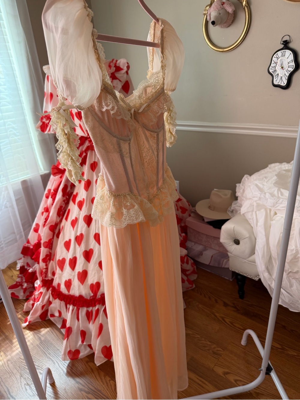 Lacemade dress - Picture 16 of 16
